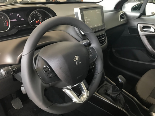 Peugeot 2008 Sport / Anticipo $350.000