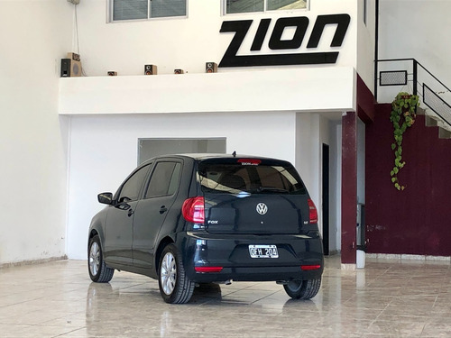 Imagen 2 de 11 de Volkswagen Fox Confortline Gnc 2014