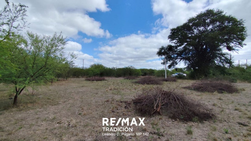 Venta De Terreno En Puerto Tirol, Chaco