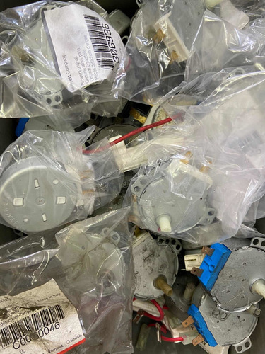 Imagen 2 de 4 de Motor Giraplato Para Microondas