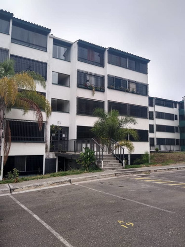 Imagen 1 de 14 de Apartamento Planta Baja Extension El Solar De La Quinta Los Teques