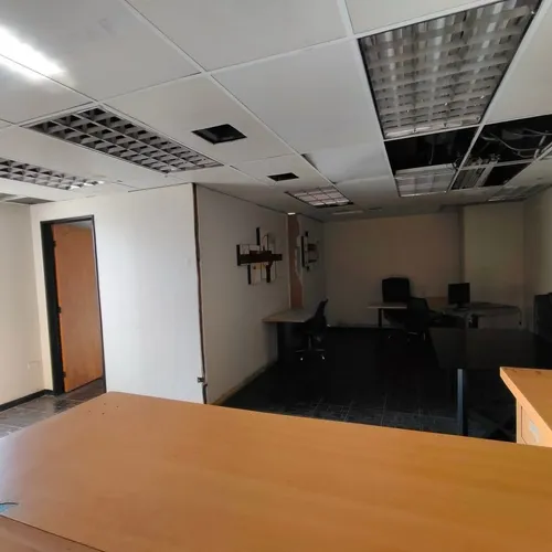 Se Vende Oficina En La Urbina