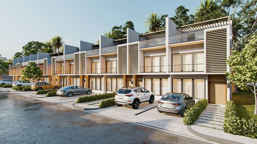 Imagen 2 de 11 de Townhouses En Construcción, Beach Paradise Townhouses En Vista Cana.