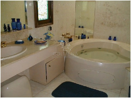 Hermosa Casa Con Muy Terreno. Financia A Largo Plazo