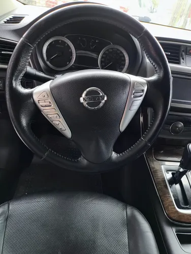 Nissan Sentra 1.8 Exclusive Navi At