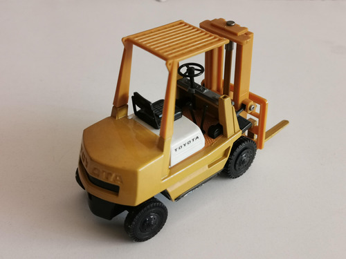 Forklift Toyota Yonezawa Toys Diapet 1:25 De Los Años 80s