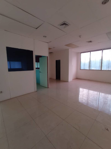 Imagen 3 de 12 de Venta De Local Comercial En Alta Vista, Puerto Ordaz