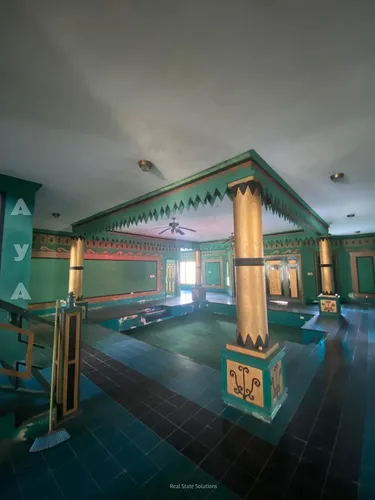 Casa En Venta, Estilo Chino Original, 5 Recámaras, Piscina, Cancha Basquet, Valladolid, Yucatán
