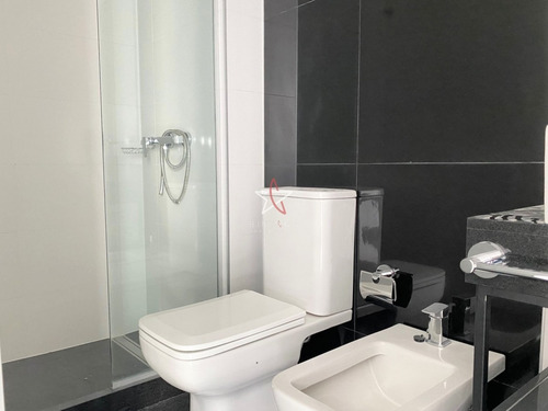 Apartamento, 1 Dorm Y Medio, Aidy Grill, Punta Del Este, Alquiler- Ref: 1072