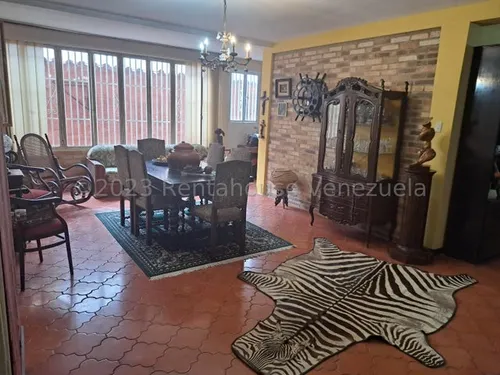 Casa En Venta El Cafetal 24-75