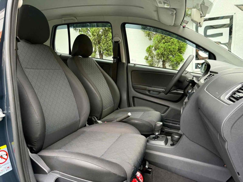 Volkswagen Fox 1.6 MI 8V FLEX 4P AUTOMATIZADO