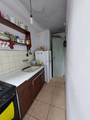 Imagen 6 de 17 de Departamento De Tres Ambientes Al Frente Con Vista Abierta
