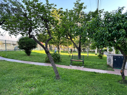 Ñuñoa, Villa Los Jardines, Metro Grecia