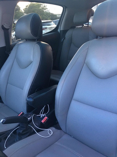 Peugeot 308 2.0 Allure Flex 5p 2013