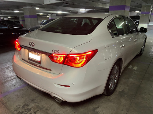 Infiniti Q50 3.7 Perfection Mt