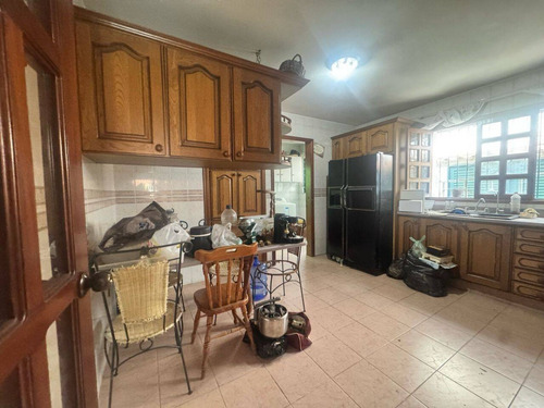 Se Vende Casa En El Trigal Norte Para Remodelar, Ubicada En Calle Cerrada. Dj
