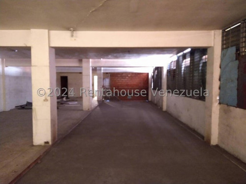 Milagros Inmuebles Edificio Venta Barquisimeto Lara Zona Centro Economica Residencial Economico Comercial Código Inmobiliaria Rent-a-house 25-894