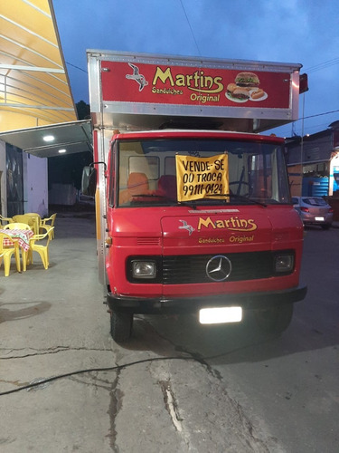 Imagem 6 de 15 de Caminhão Mercedes-benz
