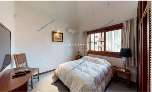 Imagen 26 de 30 de Casa En Venta De 6 Dormitorios En Lugano