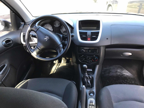Peugeot 207 2012 1.4 Xs