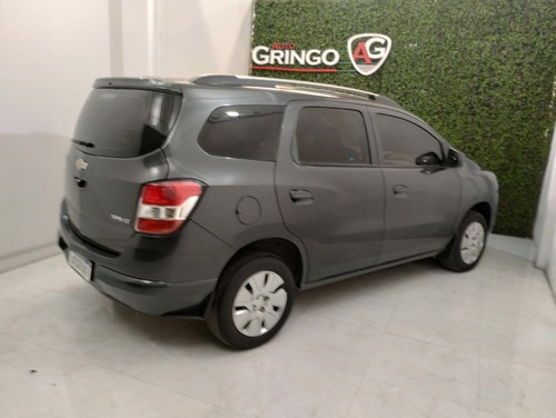 Imagen 18 de 21 de Chevrolet Spin 2016 1.8 Lt 5as 105cv