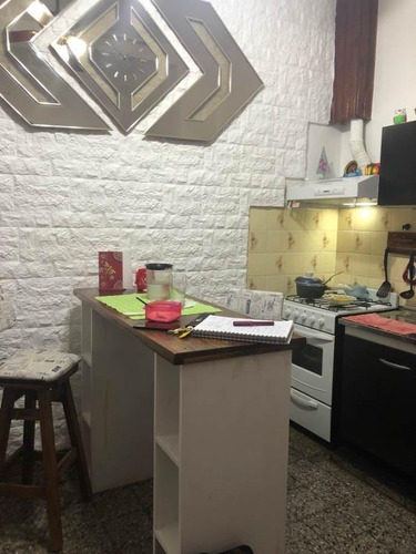 Imagen 8 de 10 de Departamento Tipo Casa En Venta En Lanus Oeste