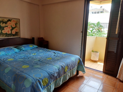 Apartamento Com 2 Dormitórios Aconchegante Entre As Praias Das Asturias E Tombo
