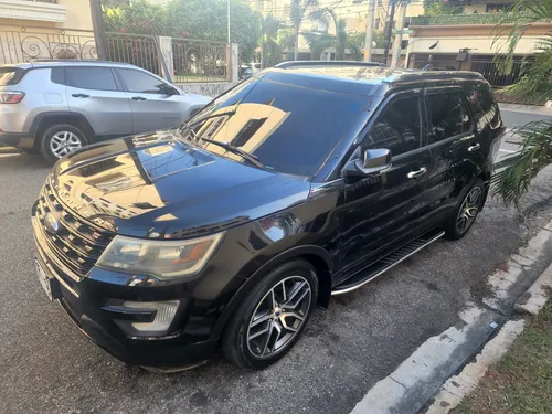 Version Full Sport 3 Filas De Asientos En Piel 4x4