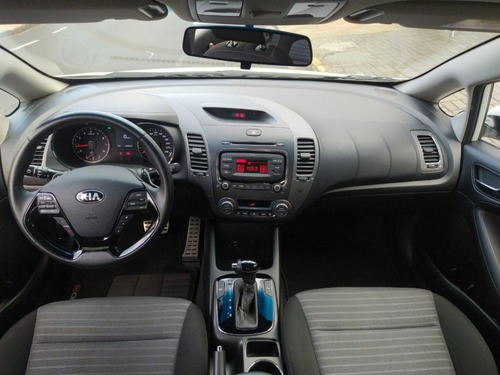 Imagem 10 de 15 de Kia Cerato 1.6 Flex Sx4 Automático Top De Linha 2019- Baixo