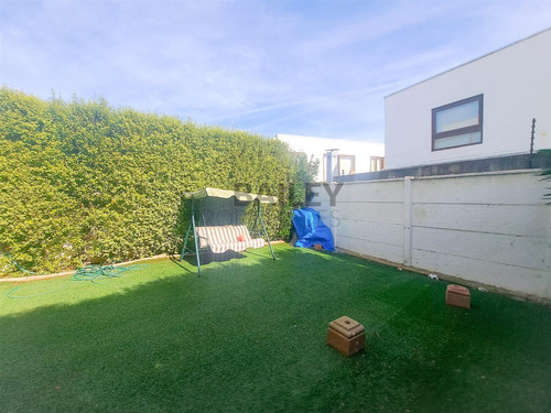 Casa En Arriendo En Concón