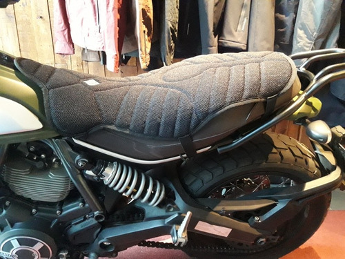 Cubre Asiento Doble Acolchado Turismo Enduro Tucano Urbano