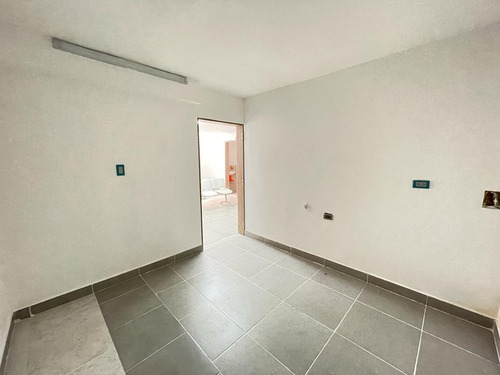Imagen 6 de 17 de Edificio En Arriendo En Cali Versalles. Cod 102691