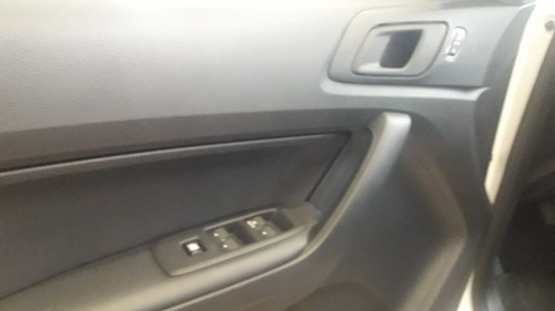 Ford Ranger 4x2 Xl Doble Cabina Nuevo Motor