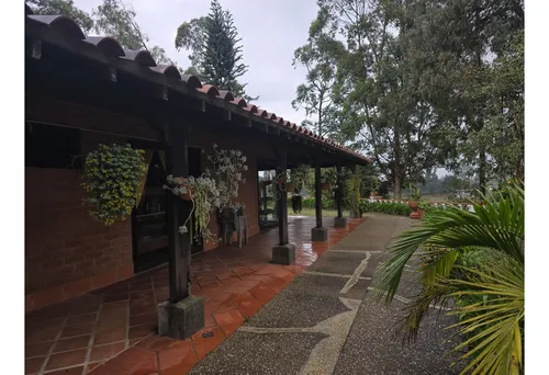 Finca En Venta En Girardota, Antioquia, Vereda El Yarumo.