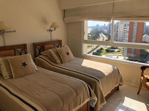 Alquiler Temporario De Apartamento 3 Dormitorios Playa Mansa