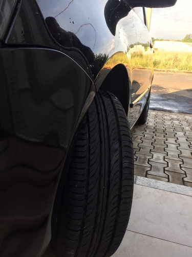 Volkswagen Fox 1.0 Vht Trend Total Flex 5p 1544 Mm 2010