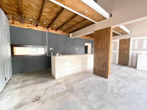 Imagen 7 de 14 de Locales - Alquiler Anual - Punta Del Este - Av. Roosevelt - Ref:4336192