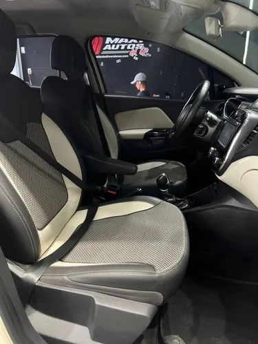 Renault Captur 2.0 Intens Automática