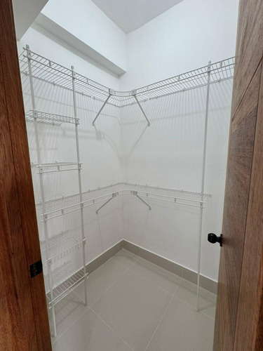 Apartamento A Estrenar Con Linea Blanca En Serralles