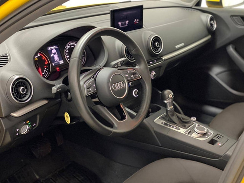 Audi A3 1.4 Tfsi Sportback Ambiente 16v Gasolina 4p