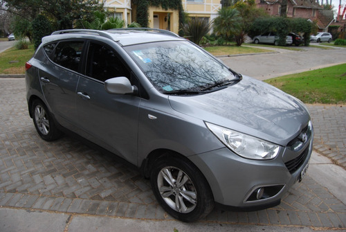 Imagen 2 de 18 de Hyundai Tucson 2.0 4x2 Gl At 2013