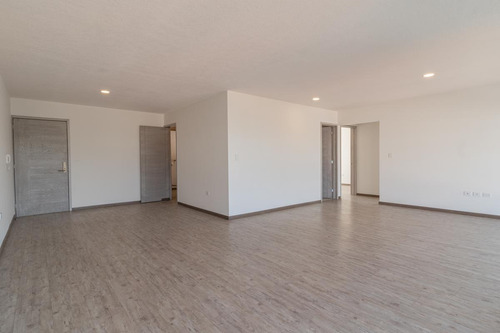 Imagen 4 de 21 de Departamento En Venta En Priv. 25 Poniente (arbolada 301)