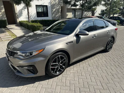 Kia Optima 2.0 L Turbo Gdi Sxl At
