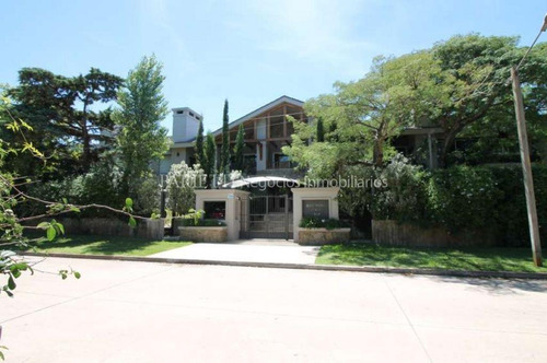 Venta Apartamento 2 Dormitorios Carrasco Sur