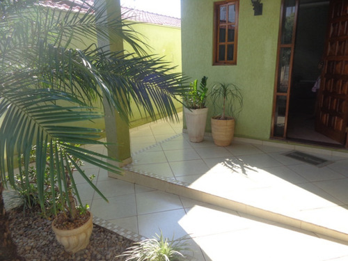 Imagem 11 de 15 de Casa / Jardim Itapuã / Lençóis Paulista-sp - 68947848