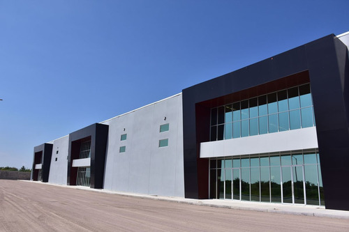 Nave Ind De 6,920 M2 / Divisible / León Gto