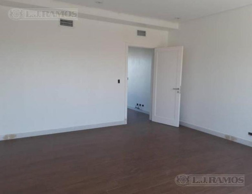 Imagen 7 de 9 de Casa En Venta En El Golf