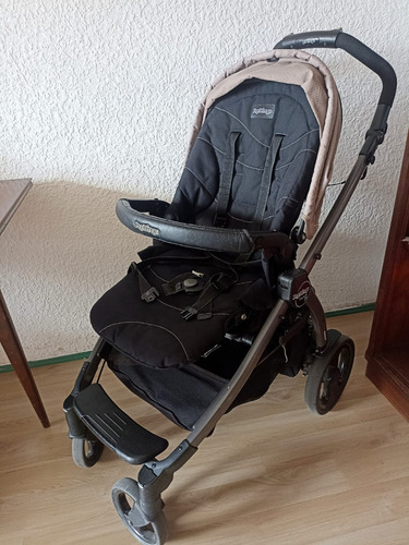 Coche Bebé Peg Perego Y Silla De Auto. Hecho En Italia