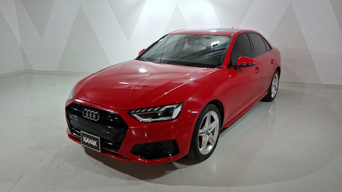 Audi A4 2.0 MHEV 40 TFSI SELECT DCT