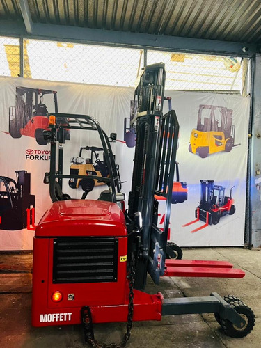 Montacargas Moffet M4 Seminuevo